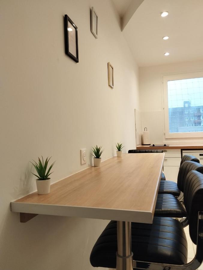 Bed and Breakfast Le Beau Refuge Parisien De Cergy - Parisian Modern Flat At Cergy Exterior foto